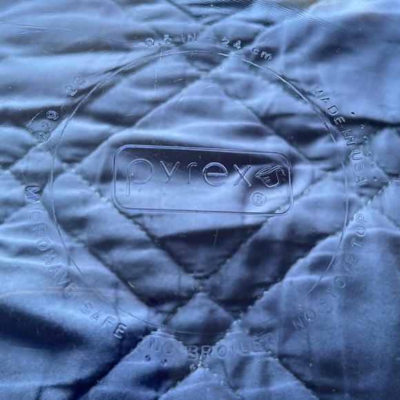 Pyrex Cobalt Blue Pie Plate - 9.5” inside - #229 - Picture 3 of 4